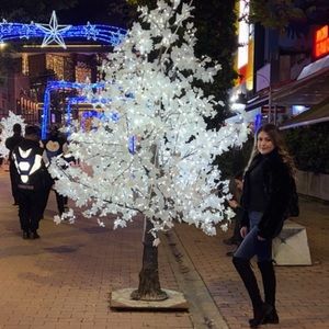 Meet your Posher, Natalie